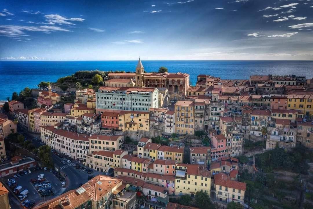 Tuffonelblu Apartment Ventimiglia Exterior photo