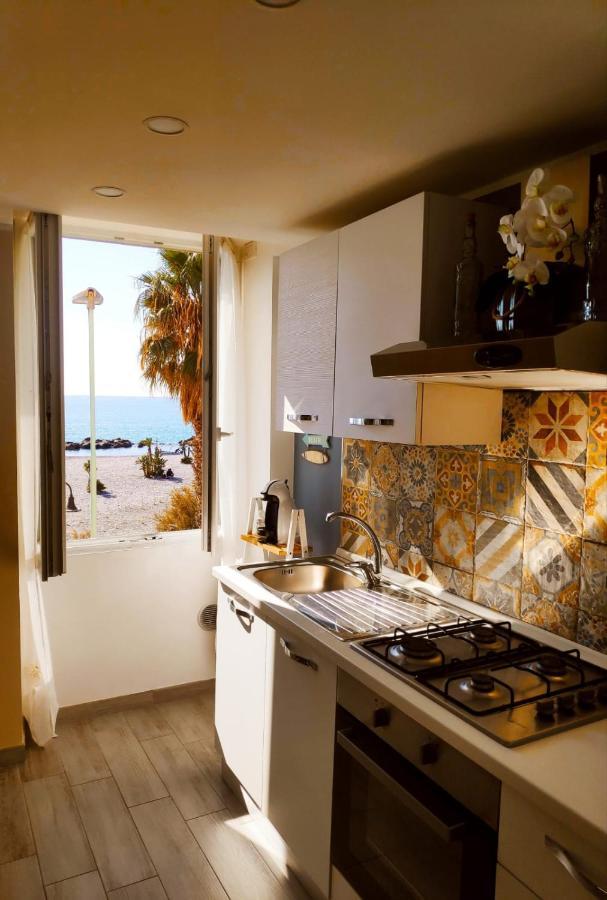 Tuffonelblu Apartment Ventimiglia Exterior photo